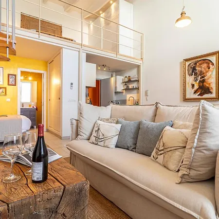 Entre Bodegas Jerez * Jerez de la Frontera