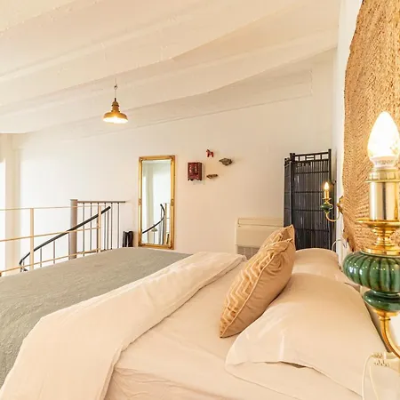 Entre Bodegas Jerez Apartman *